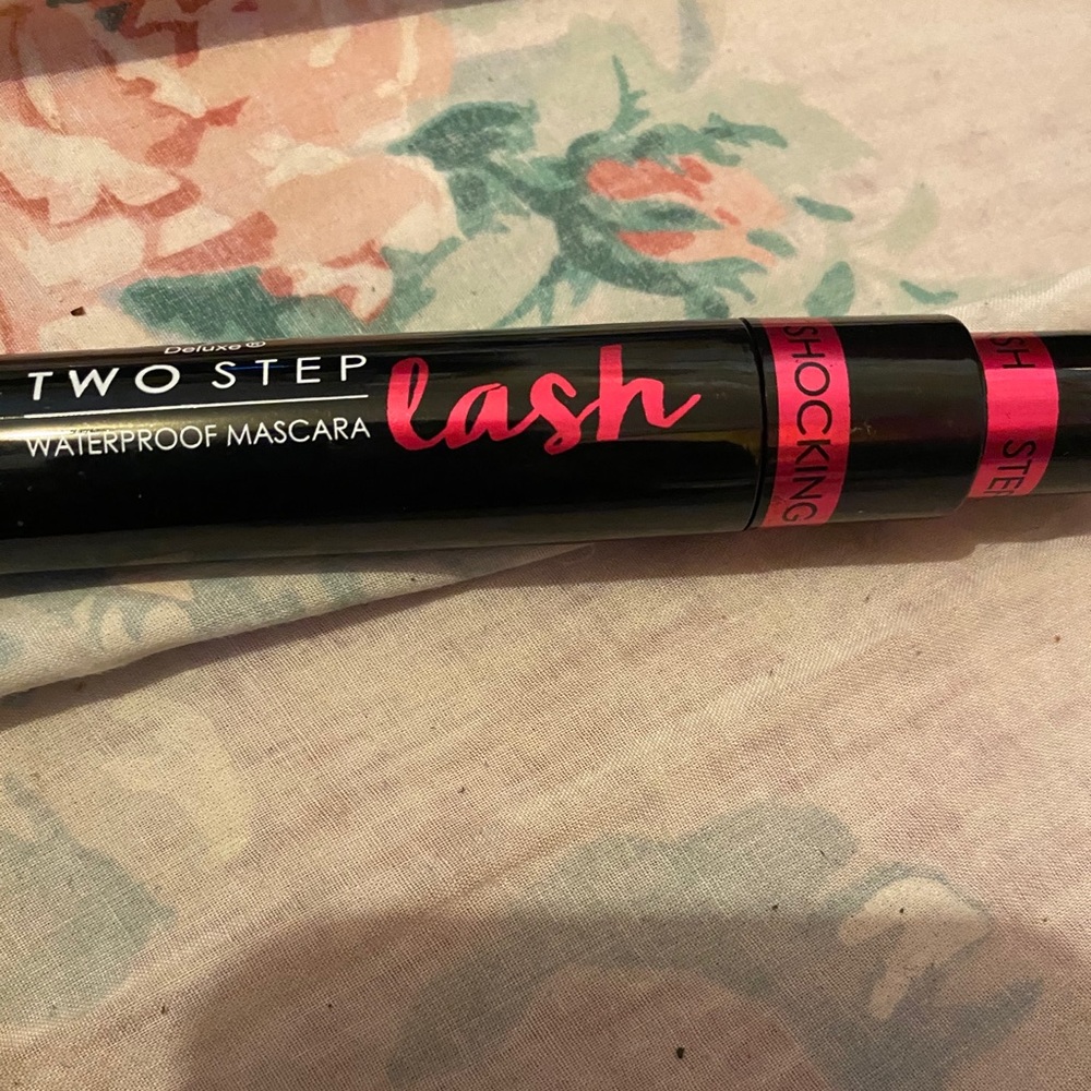 Mascara